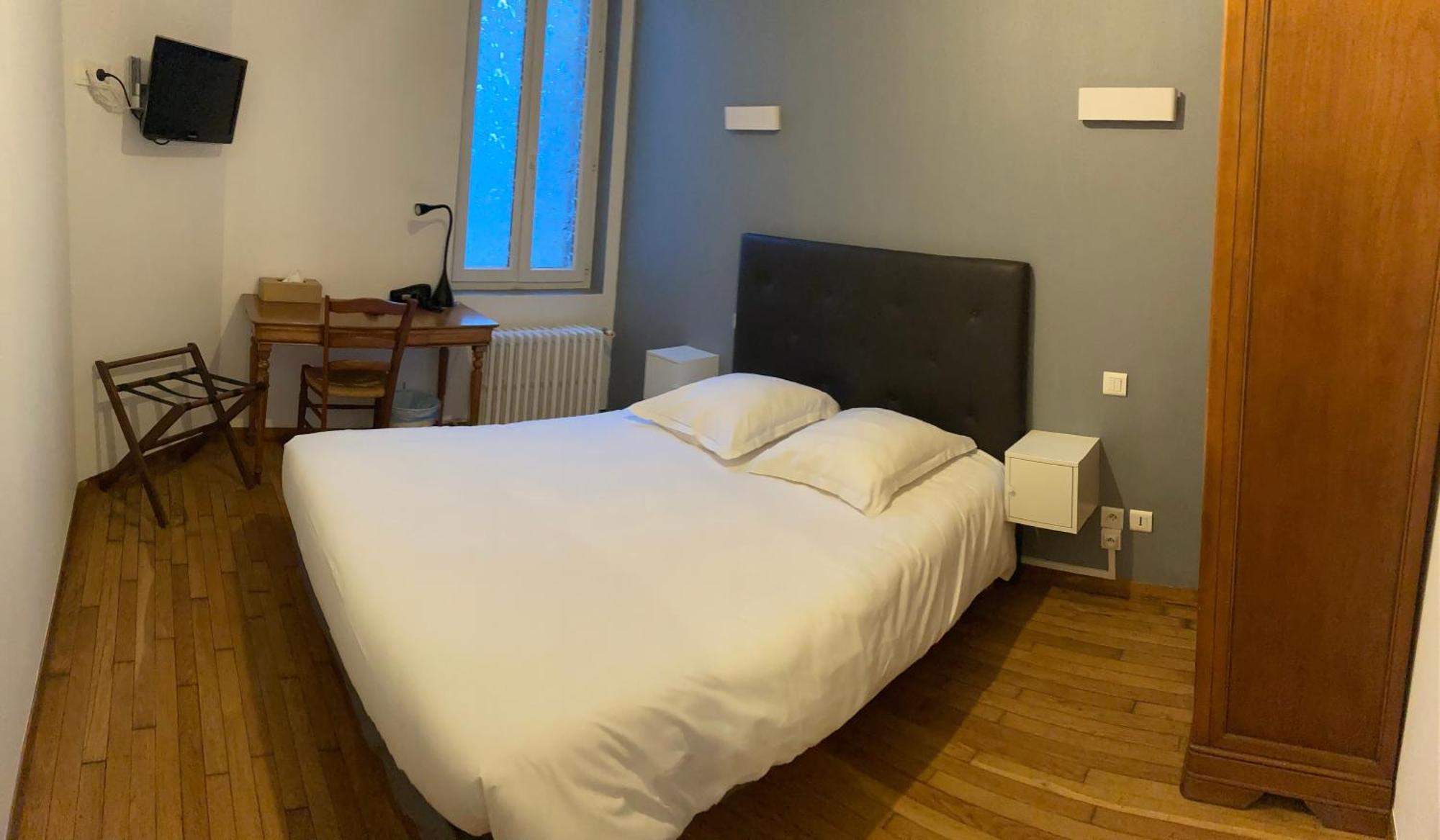 Hotel Des Ducs Nevers Buitenkant foto