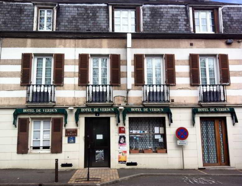 Hotel Des Ducs Nevers Buitenkant foto